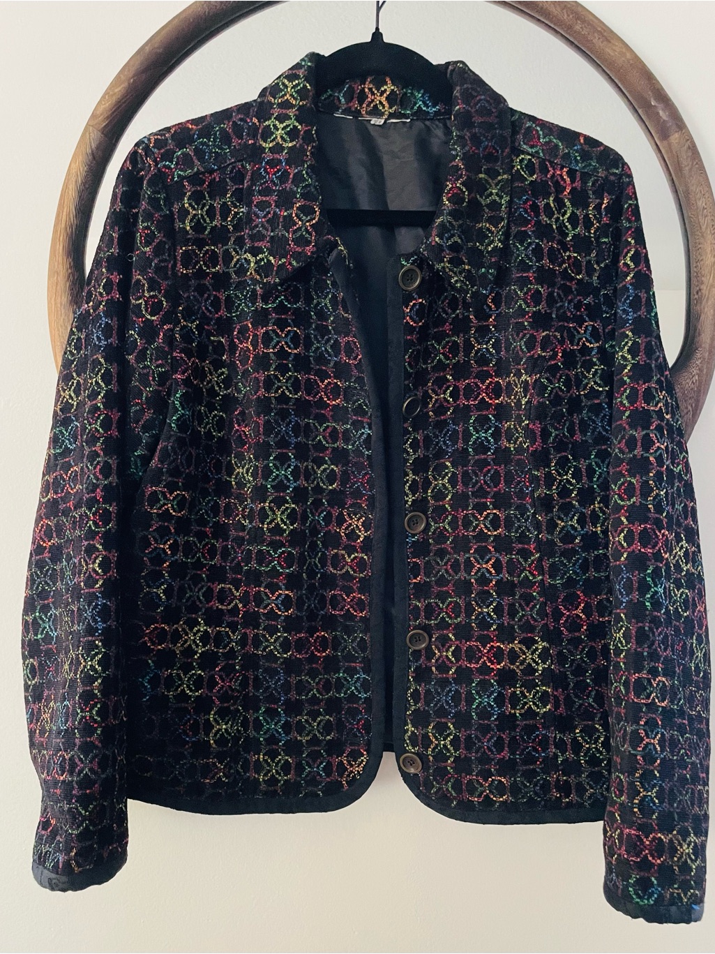 Womenâs Black Multicolor Patterned Button-Front Jacket